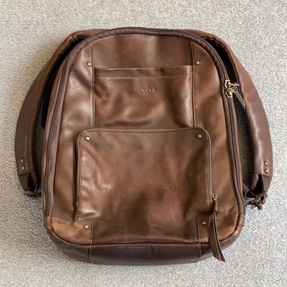 solo reade leather backpack